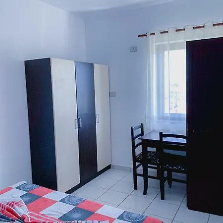 Resort Kompleksi Devi *